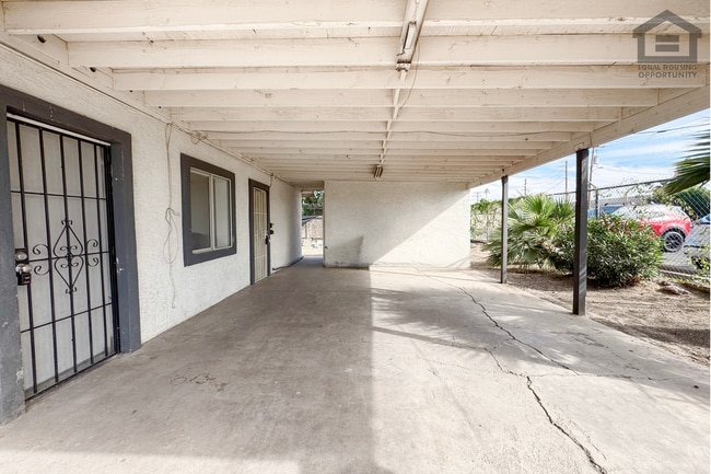 Photo - 2Bed/1Bath House at McDowell/32nd St! Move-In Ready on 08/06/2026! – NO HOA!