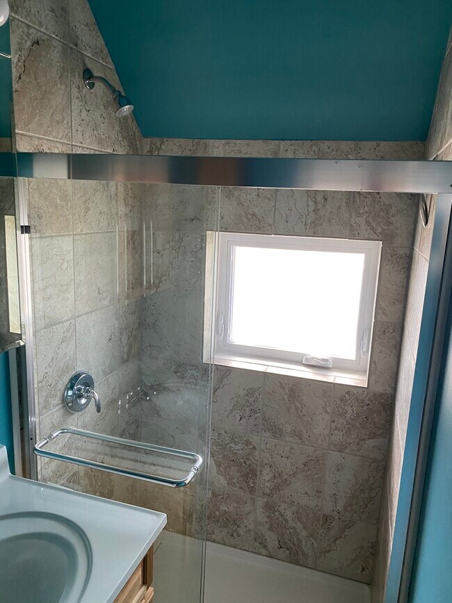 N460 County Road S Rental House Rental in Kewaskum, WI