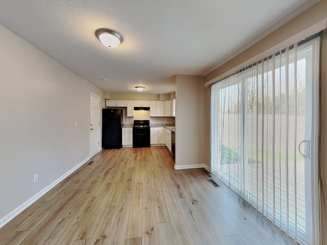 Photo - 57 Corottoman Ct