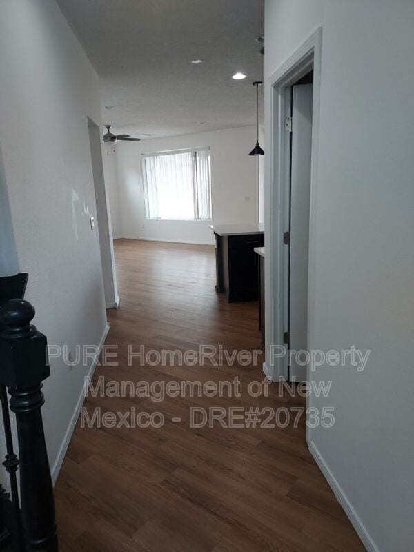 Photo - 2367 Quinn St NE
