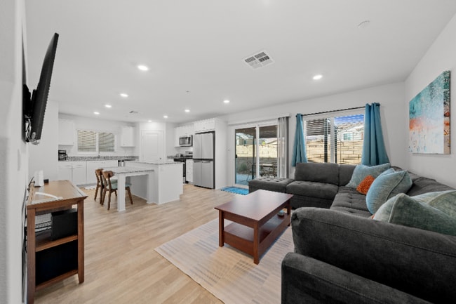 Photo - 30622 Dart Ct