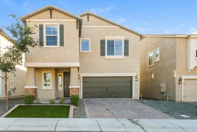 Building Photo - 5535 E June St