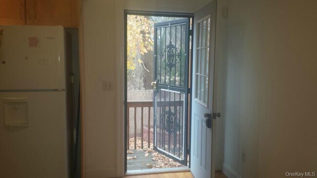 Photo - 622 S 6th Ave