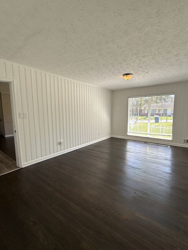 Photo - 3 Bed 2 Bath in Jonesboro!