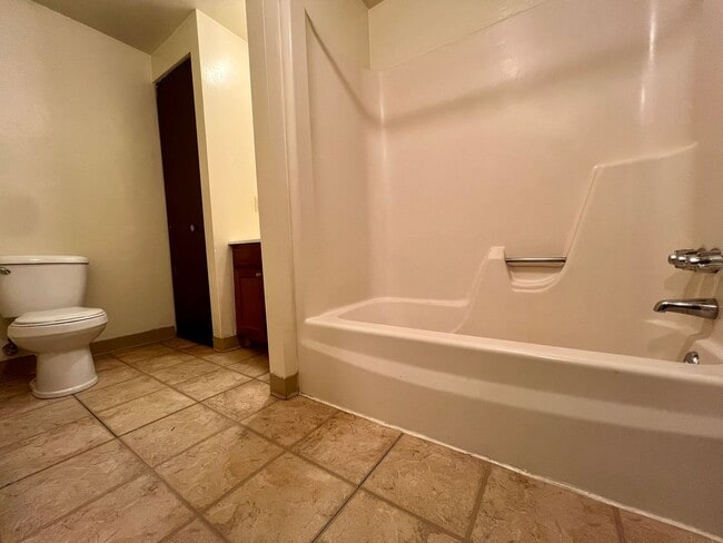 110 Kellywood Manor Unidad 110