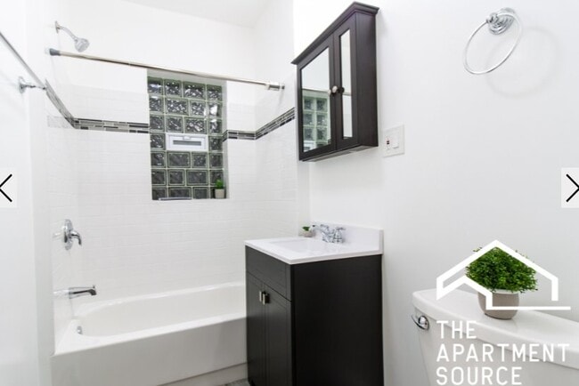 Photo - 1056 W Lill Ave Unit 3