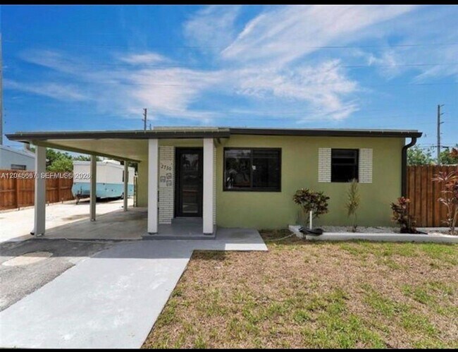 Photo - 2730 NE 16th Ave