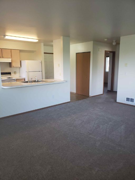 Photo - 637 East E Street