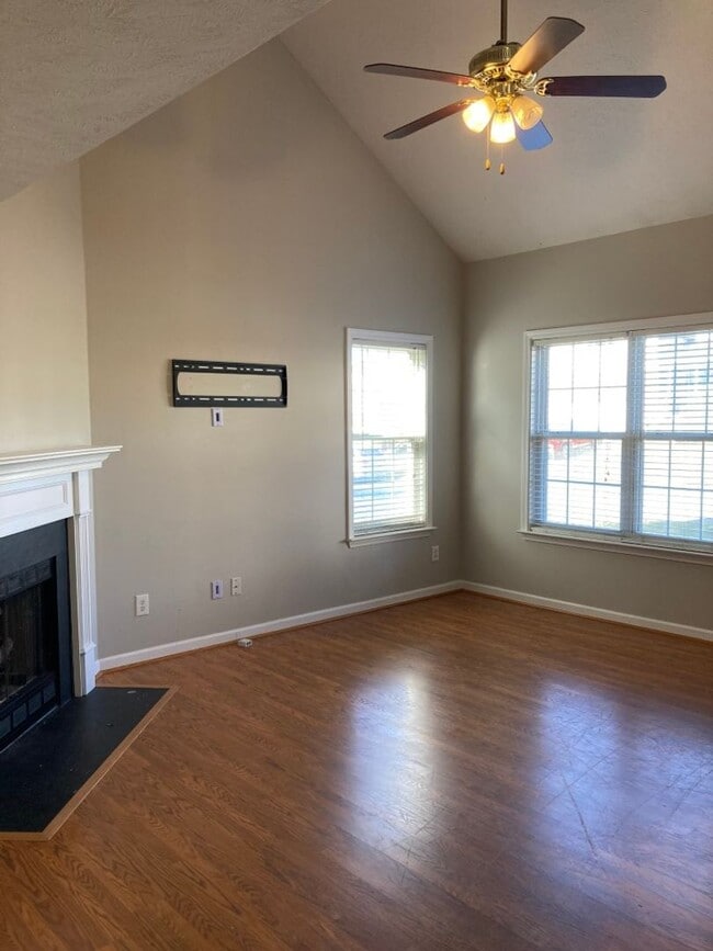 Photo - Hickory Highland 3 Bedroom Home No HOA