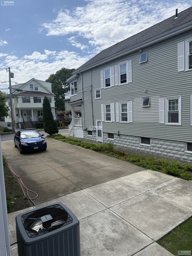 Photo - 49 Varnum St Unit 1