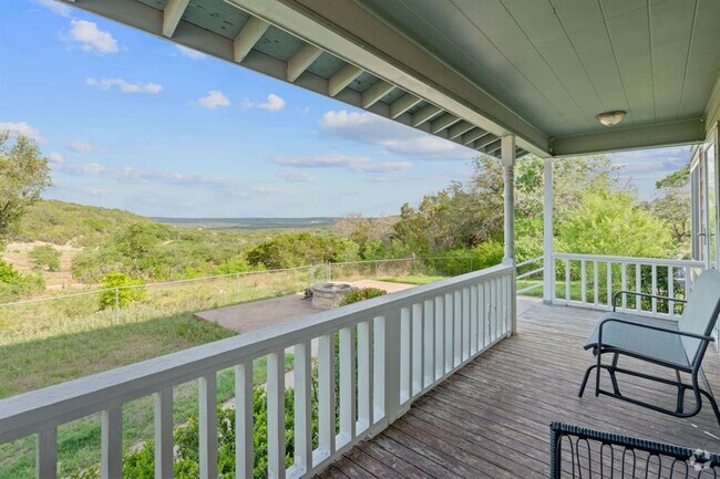 Building Photo - 330 Overlook Trail Rental