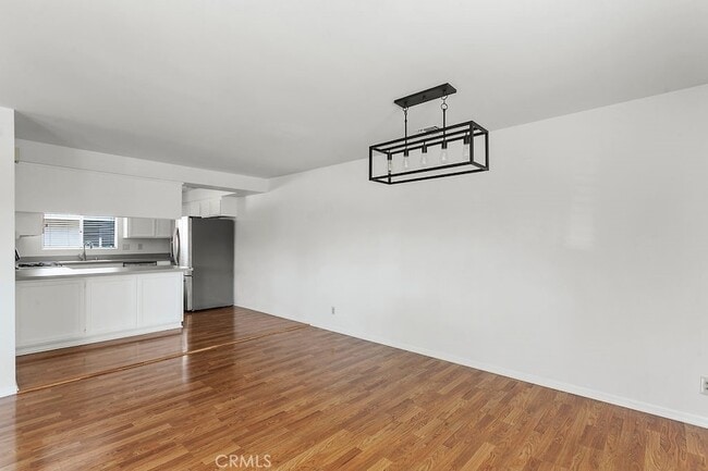 Photo - 431 E Washington Ave