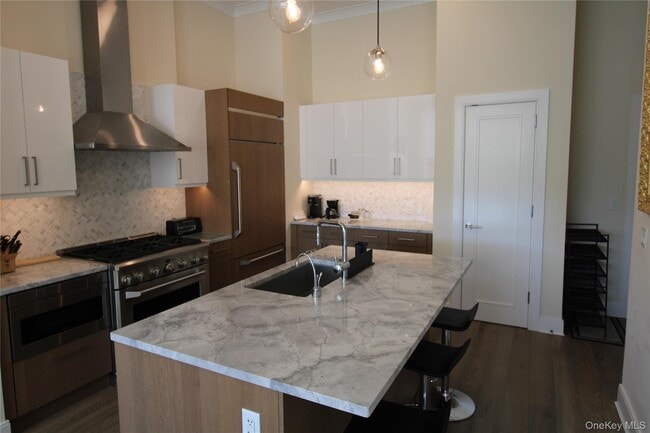 Photo - 100 Garvies Point Rd Unit 1039