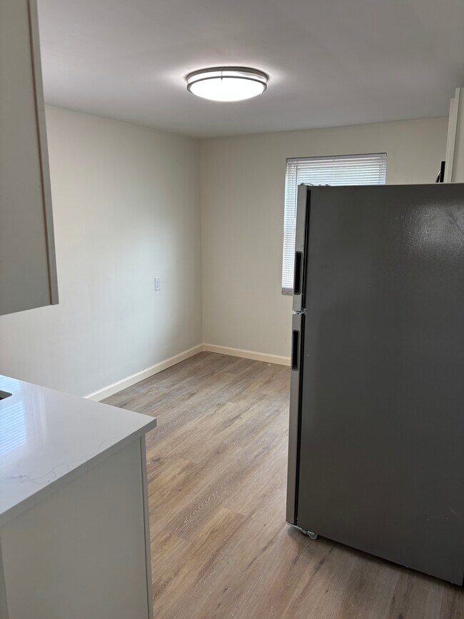 244 Clairmont Ave Unit 2