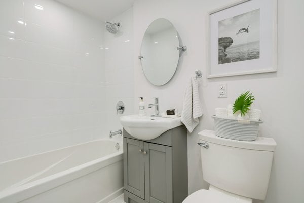 Photo - 2707 Yonge St Unit 1