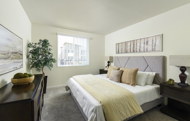 Photo - Suncrest Vista at Canyon Trails 55+ Apartments