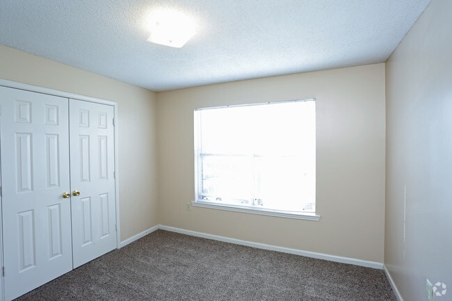 Photo - 140 on Royal