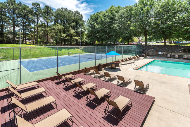 Rock Creek Apartments