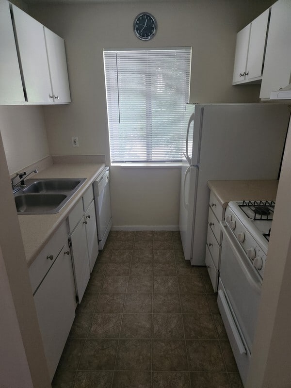 Photo - 323 N Center St Unit 1