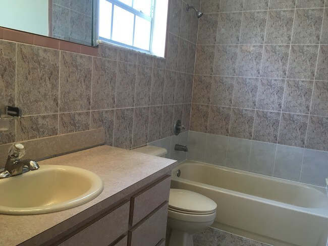 Photo - 3750 Sheridan Ave