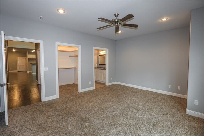 Photo - 2007 S Dixieland Rd