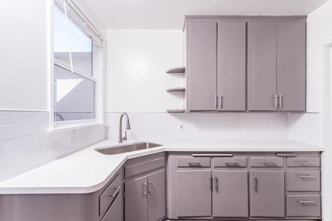 Photo - 2024 S Genesee Ave Unit 2024.5