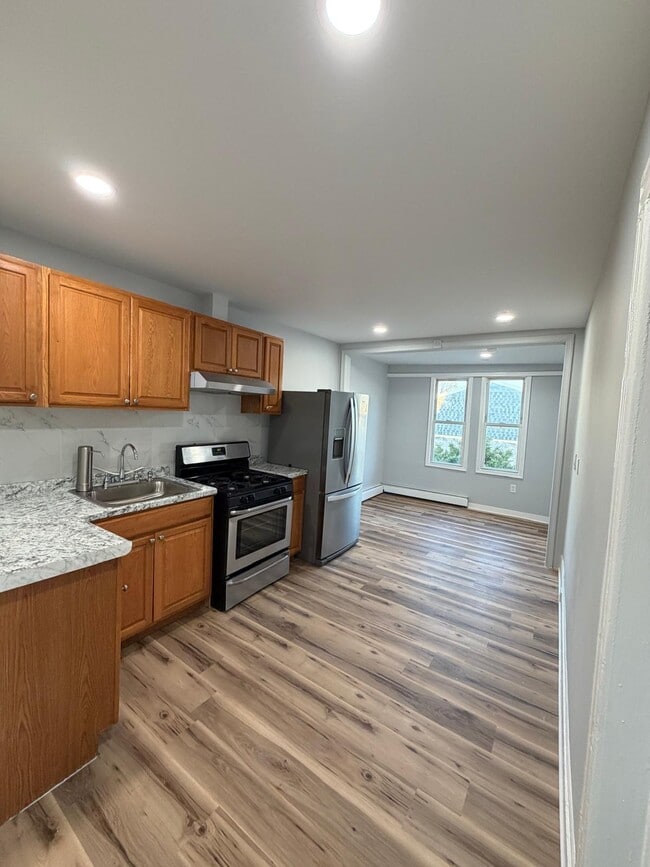 Photo - 51 Columbia Ave Unit Apartment 2