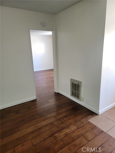 Photo - 620 Illinois Ct Unit 15