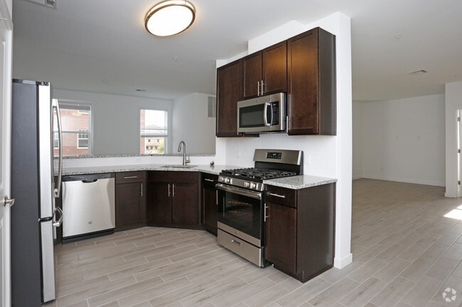 Kitchen - Bayonne Bay