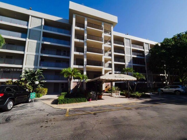 Photo - 3000 S Course Dr Condominio Unidad 307