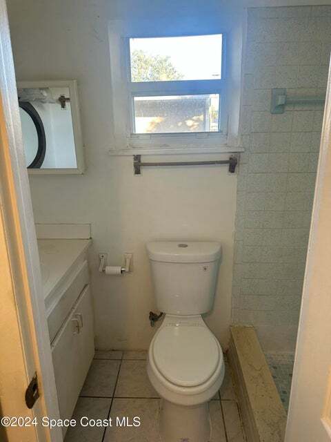 Photo - 9852 Honeysuckle Dr