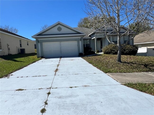 Photo - 209 Round Man St