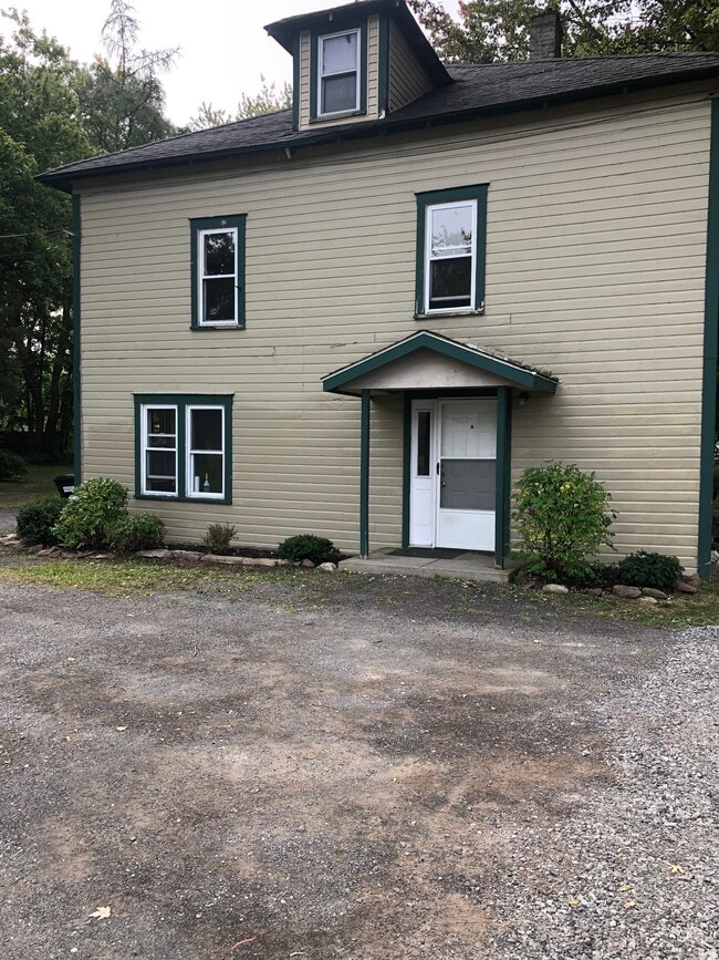 Building Photo - 711 S Bay Rd Rental