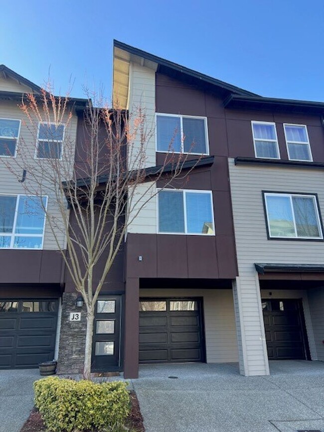 3Bd/3Ba Lynnwood Townhouse - 3Bd/3Ba Lynnwood Townhouse