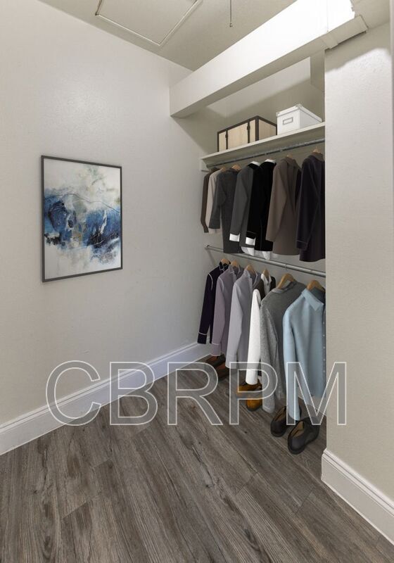 Photo - 2601 York Ave