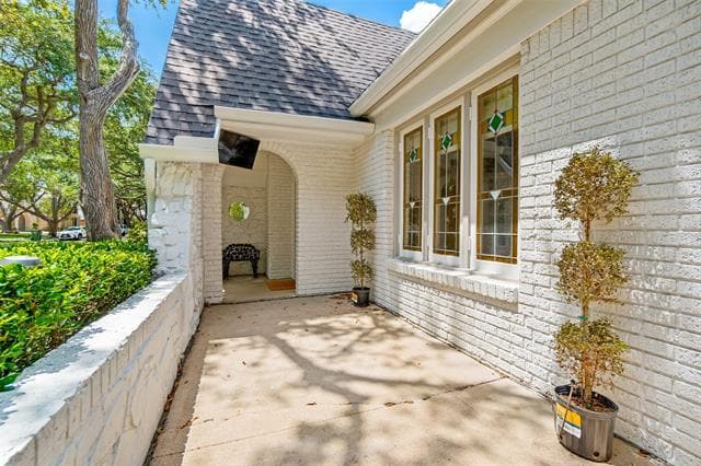 Photo - 4504 Livingston Ave
