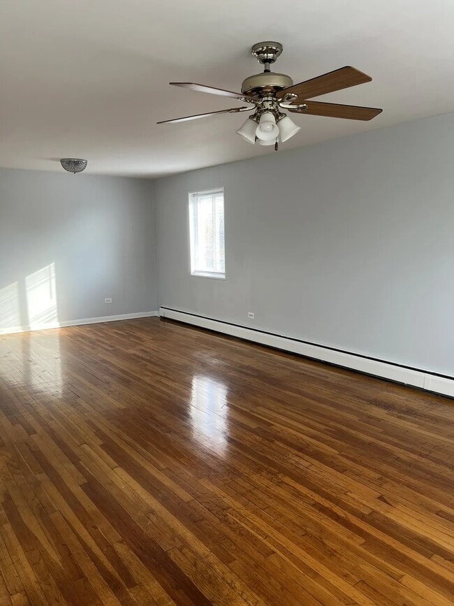 Photo - 9633 S Michigan Ave