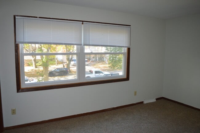 Photo - 2029 Adderbury Ln