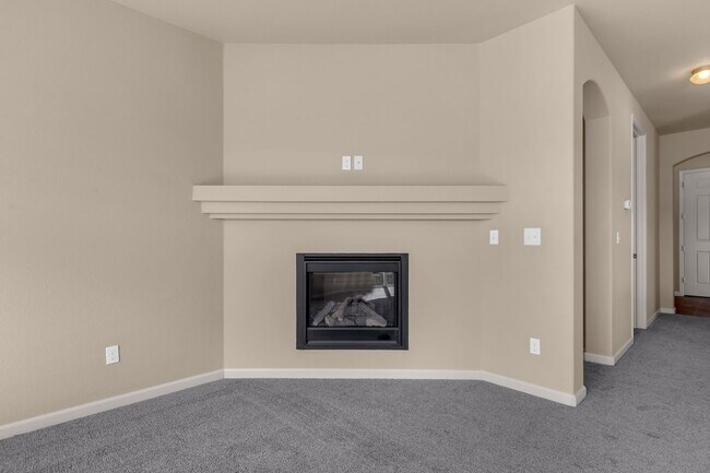 Photo - Golden Valley One Story - No pets permitted