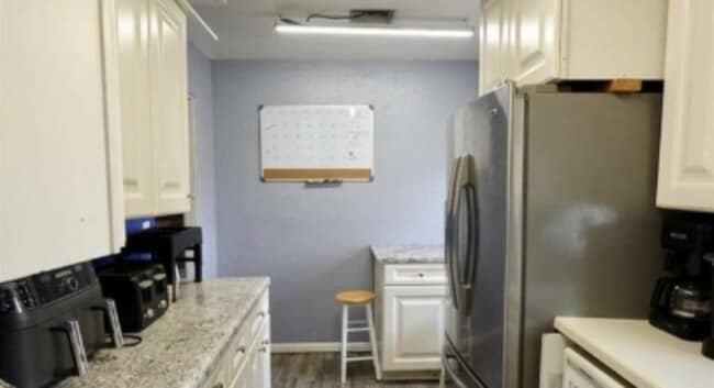 Photo - 1508 N Woodridge Ave