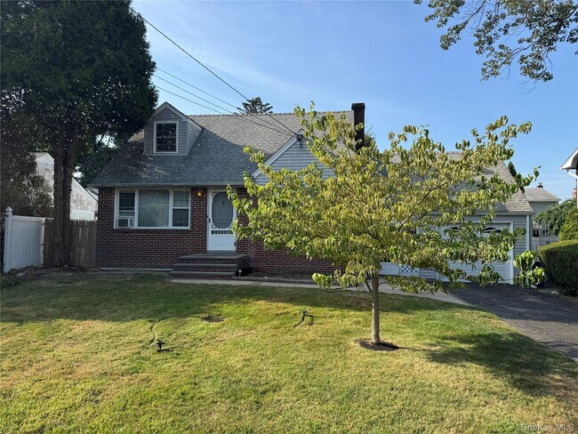 Photo - 29 Dorchester St