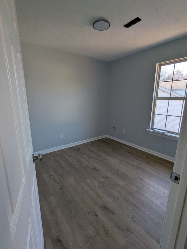 Photo - 1530 Center Pointe Dr