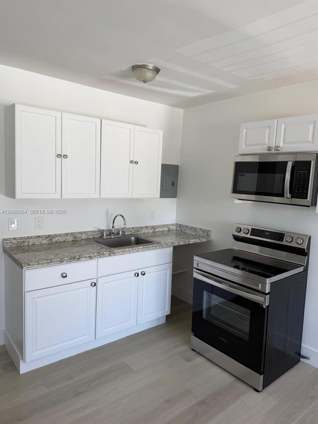 Photo - 4840 NW 27th Ave Unit 2