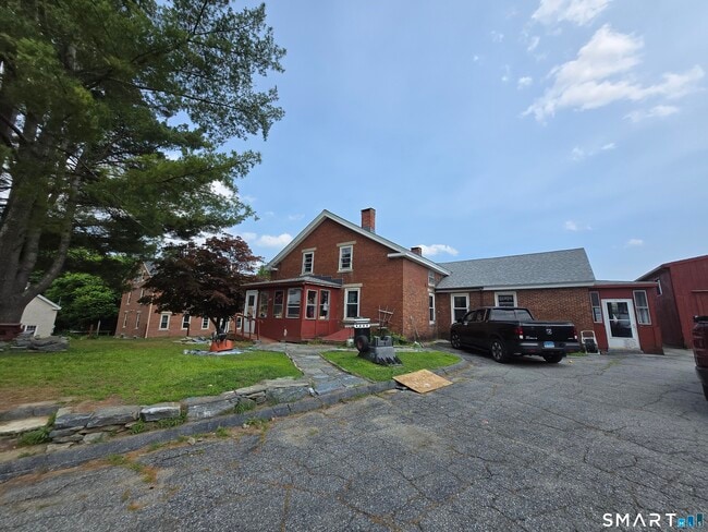 Photo - 11 Tiffany St