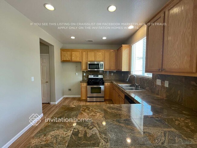 Photo - 1100 Cunningham St