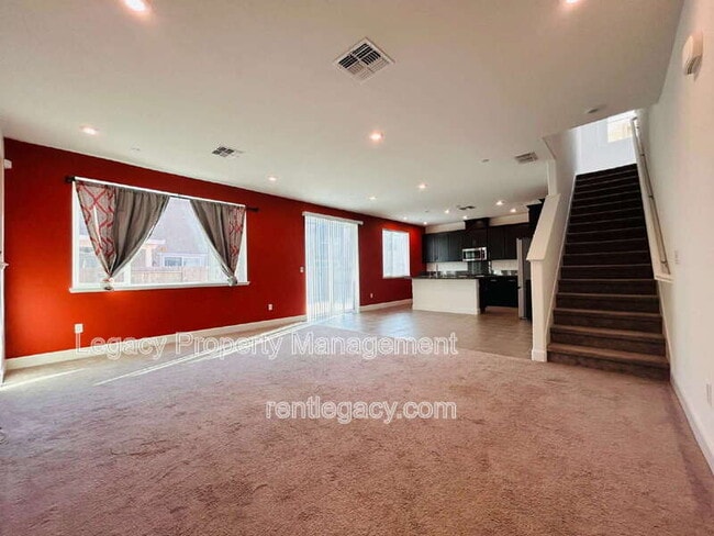 320 Fruitvale Rd