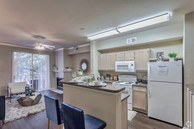 2BR, 2BA - 1123 SF B1 - Kitchen