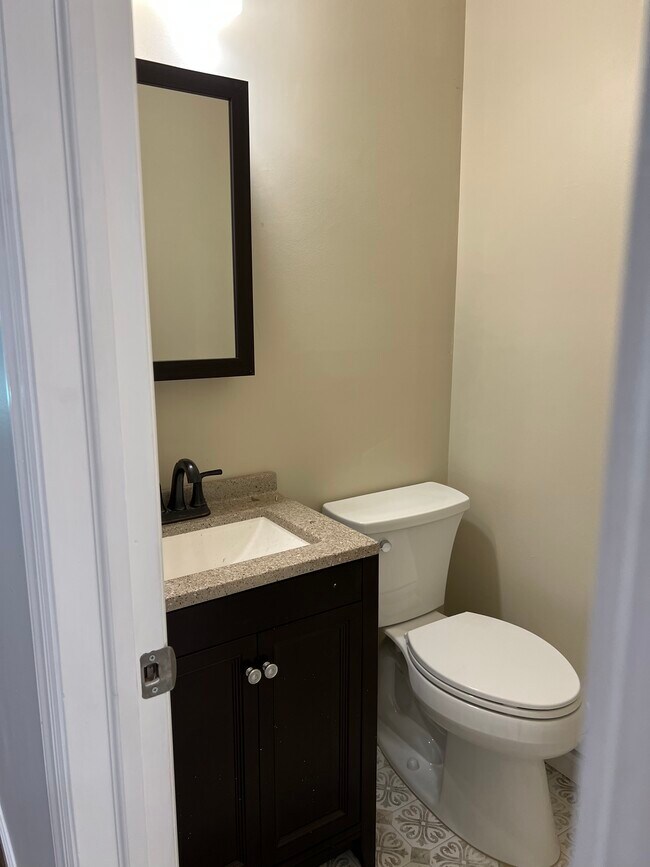 Photo - 66 Overlook Way