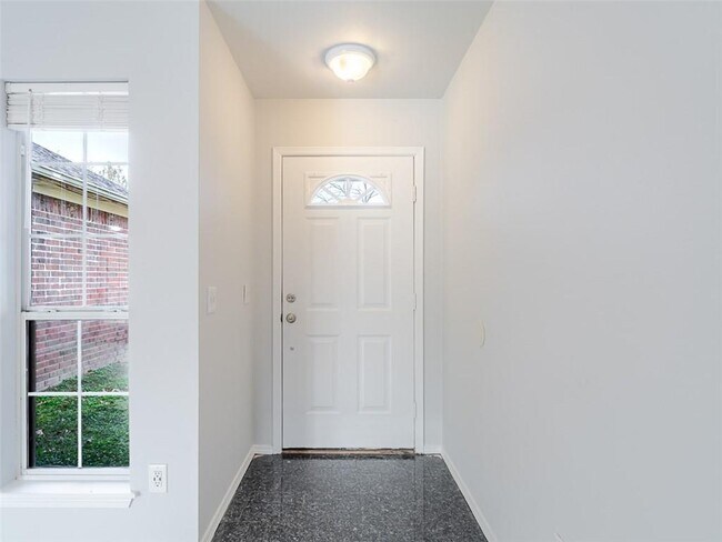 Photo - 2802 W Sunset Dr