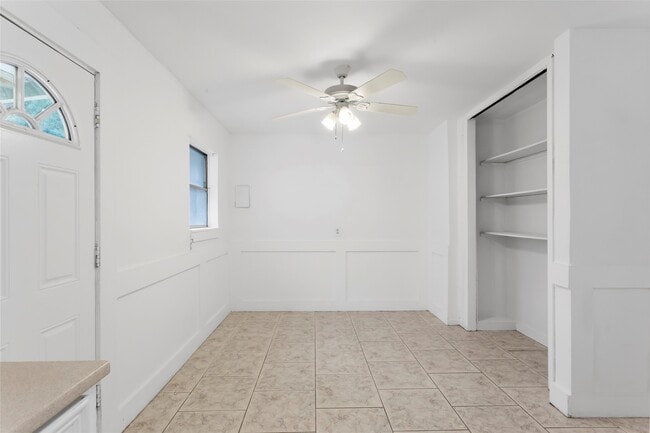 Photo - 1212 W Snyder St